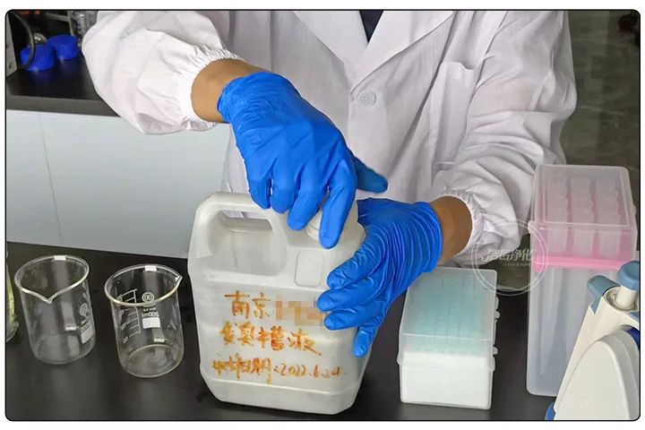 潔匠凈化·的凈工業(yè)除臭劑_切削液變質(zhì)、發(fā)臭,車間異味污染大,除臭劑該怎么選?